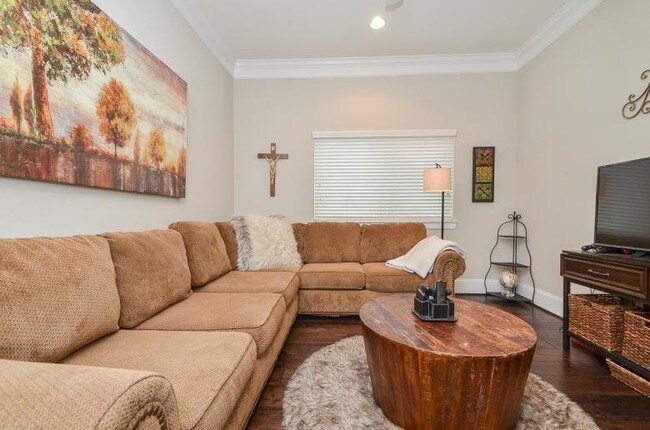 Foto del edificio - 27115 Carmel Falls Ln