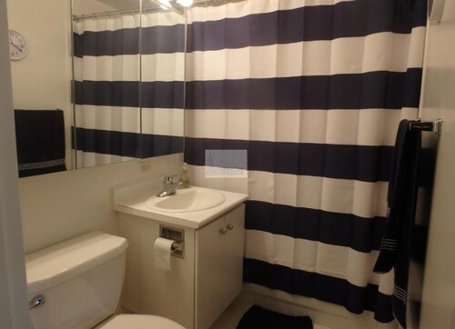 Foto del edificio - 380 W 34th St