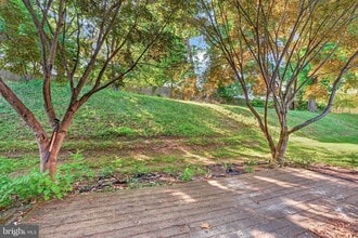 Building Photo - 9333 Pan Ridge Rd