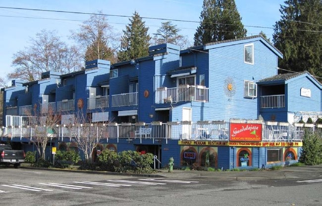 Primary Photo - Endolyne Garden Apts