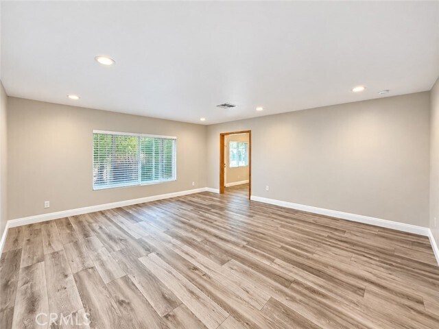 Building Photo - 17055 Rayen St