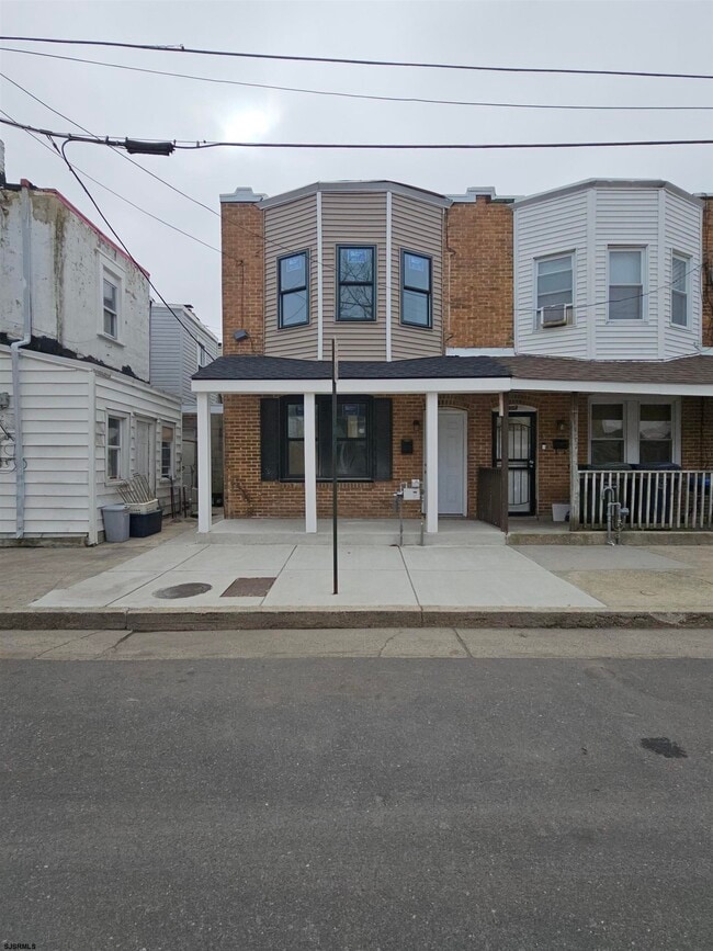 Foto del edificio - 902 Keener Ave