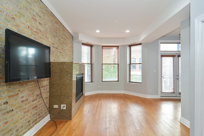 Building Photo - 1508 W Cortez St