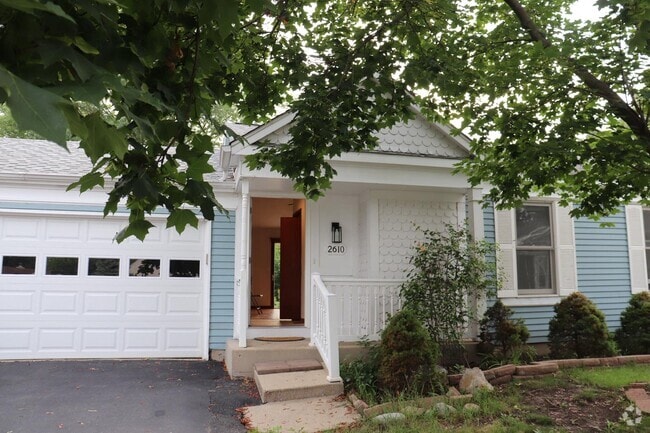 Building Photo - 2610 Barley Ct