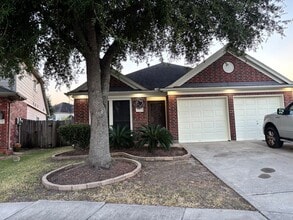Building Photo - 13115 Baron Hollow Ct