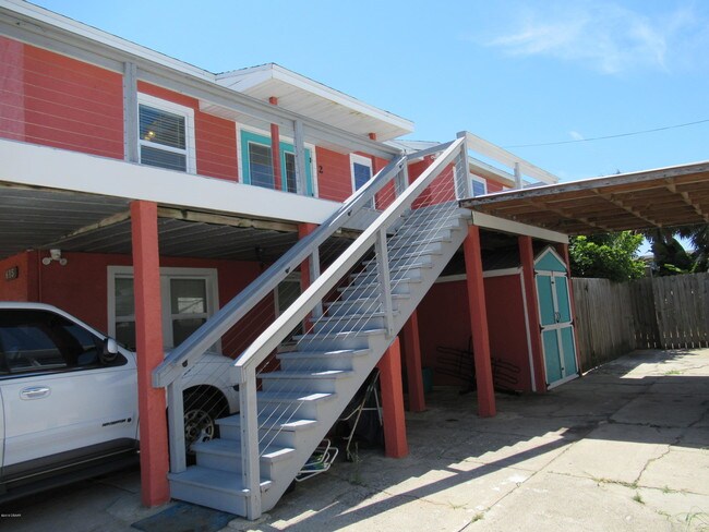 Foto del edificio - 615 Riverview Blvd