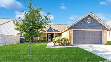 Building Photo - 3309 Country View