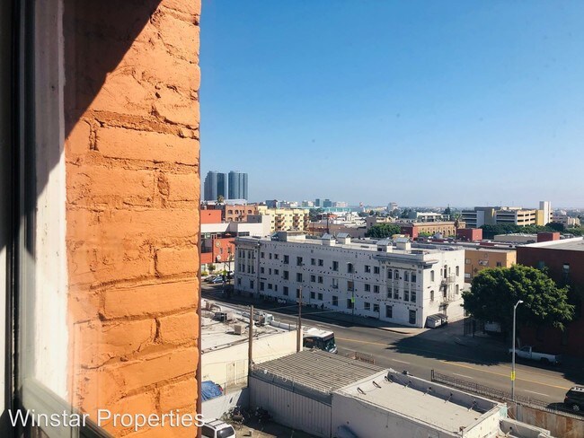 Foto del edificio - 744 Beacon Ave