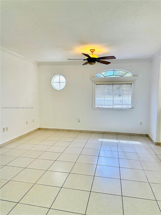 Building Photo - 7270 NW 174th Terrace