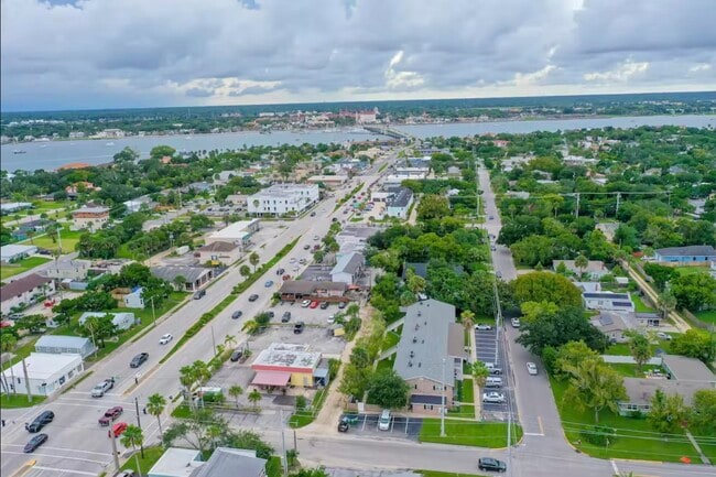 Building Photo - 317 Flagler Blvd