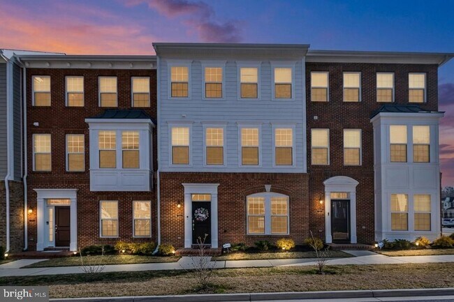 Foto del edificio - 311 Buckeye Cir