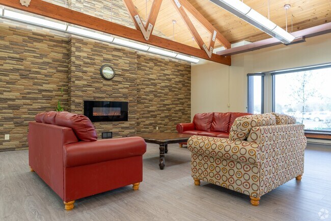 Foto del edificio - 2100 Greentree N