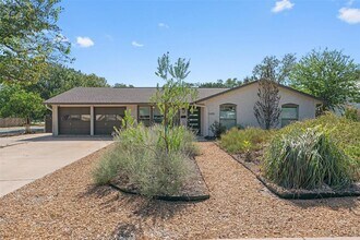 Building Photo - 5405 Fairmont Cir