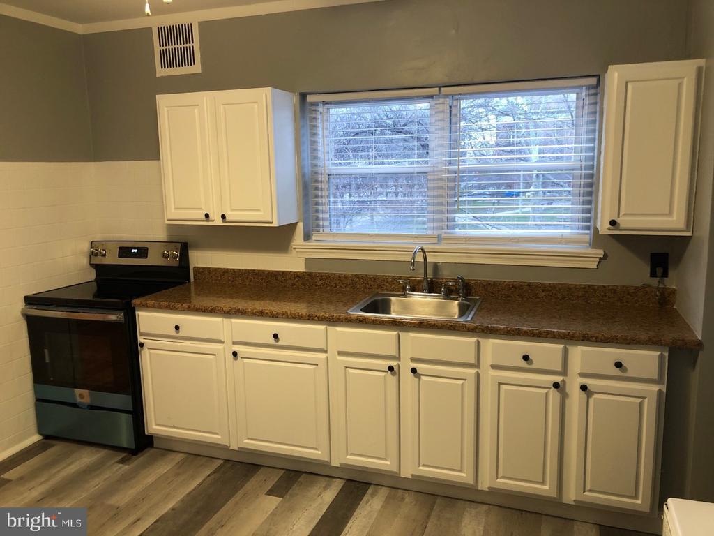 Foto principal - 2601 E Allegheny Ave