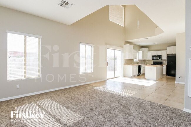 Foto del edificio - 7111 N 27th Ln