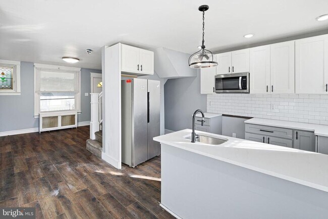 Foto del edificio - 6520 Ross St