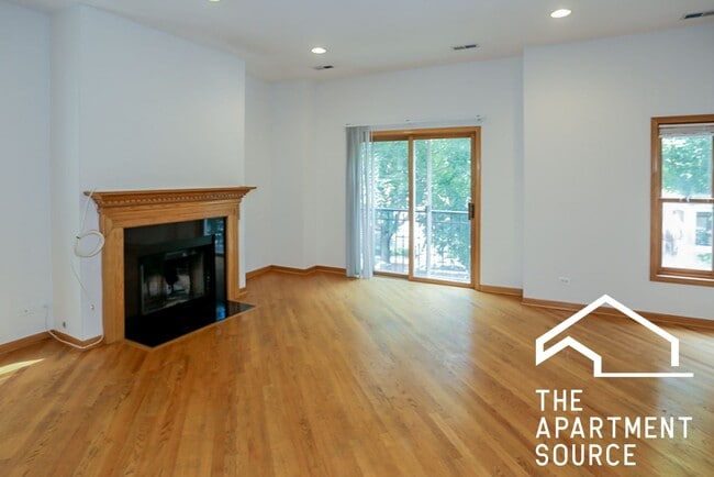 Photo - 2719 N Wayne Ave Apartment
