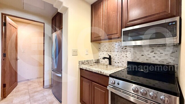 Foto del edificio - 36601 Mule Train Rd