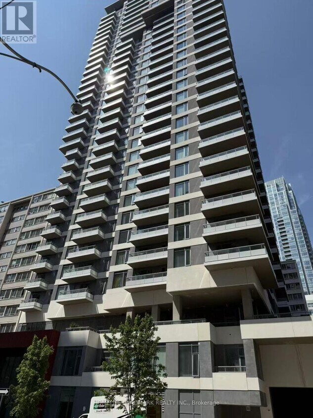 Primary Photo - 50-2650 Dunfield Ave