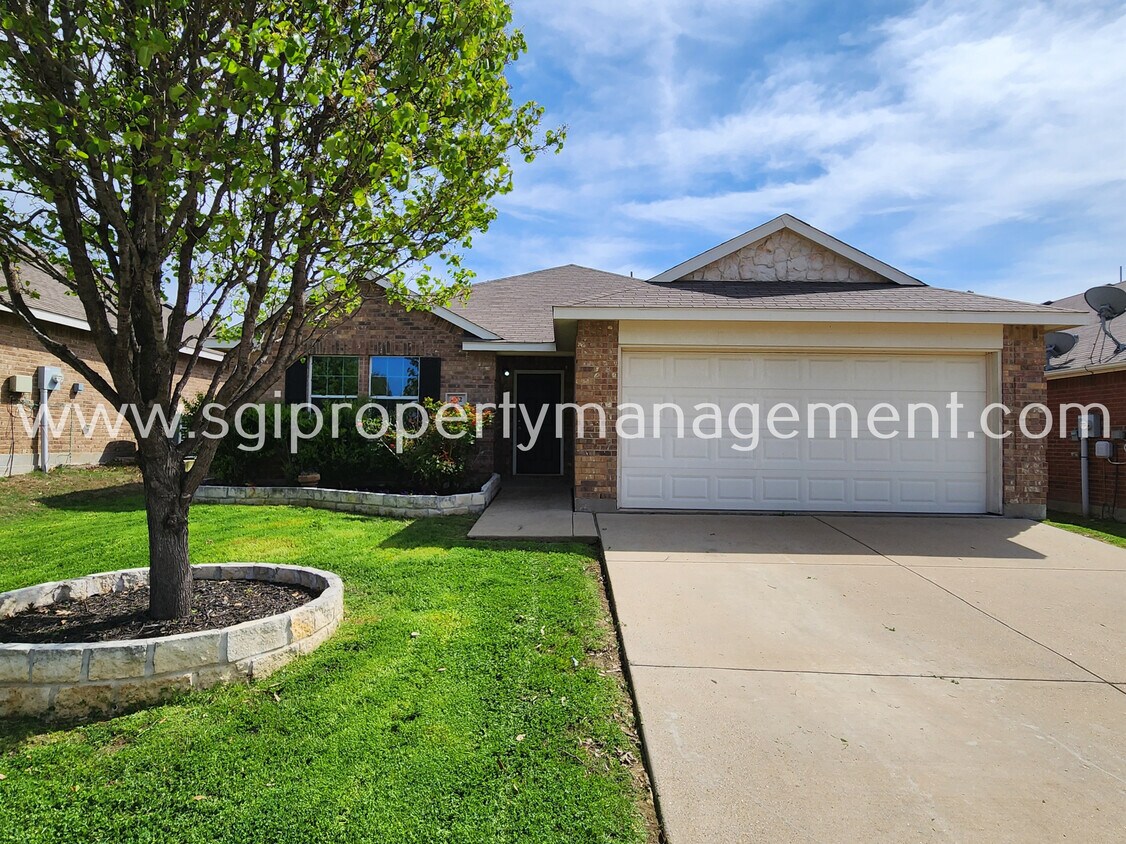 652 Lincoln Ave, Lavon, TX 75166 House Rental in Lavon, TX