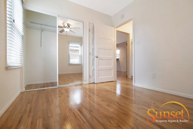 Building Photo - 1972 Frankfort St