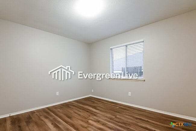 Building Photo - 6624 jollyn county Ct