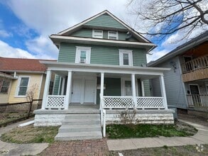 Building Photo - 3 E Washington St