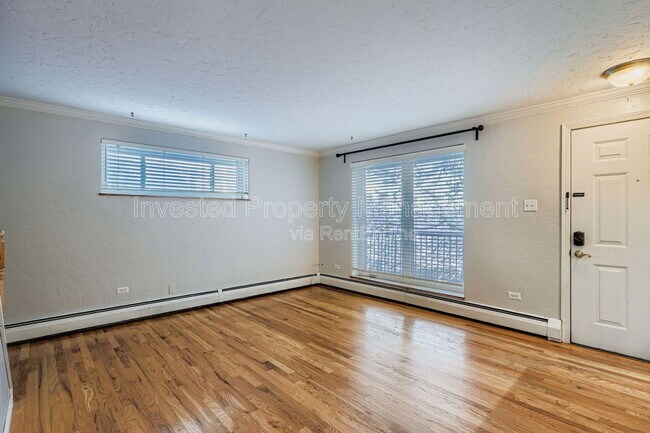 Foto del edificio - 1243 Vine St