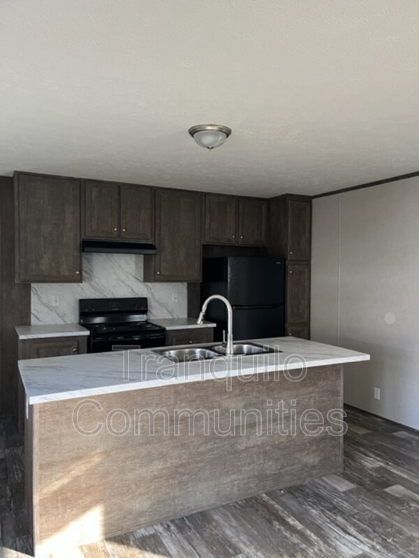 Building Photo - 348 Hester Dr