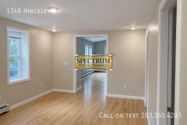 Foto del edificio - 1348 Hinckley Rd