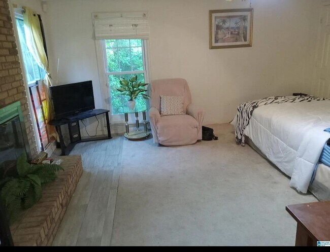 Foto del edificio - 809 13th Ct
