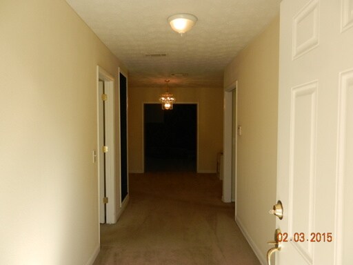 Building Photo - 6405 Bayfield Dr