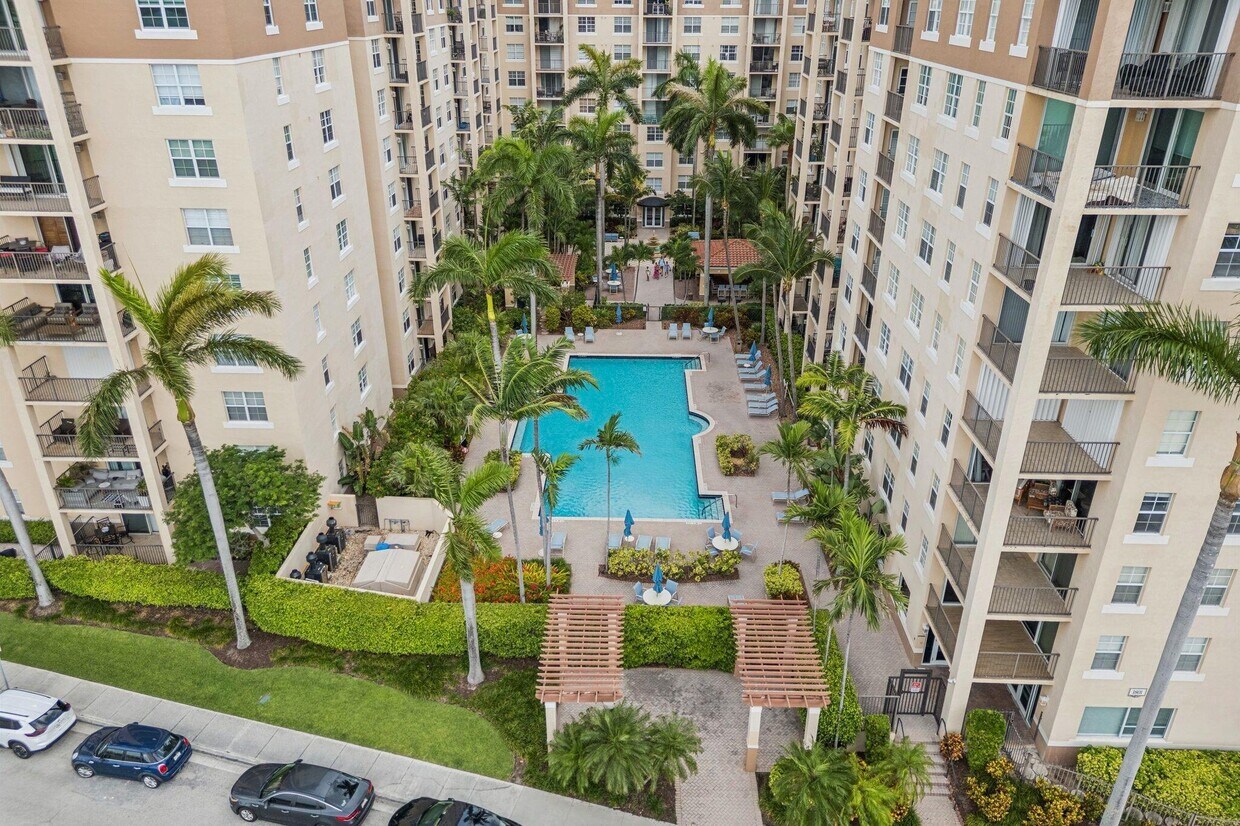 Foto principal - 1801 N Flagler Dr