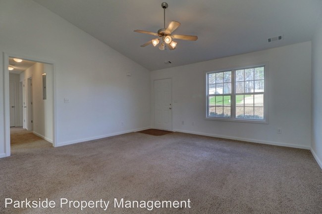 Building Photo - 4 br, 3 bath House - 85 Thorn Thicket Way