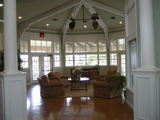 Building Photo - Live Close to Everything Orlando Has to Offer!  Ask about our Move in Special