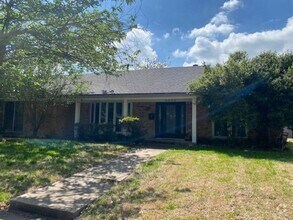 Building Photo - 6040 Wester Ave