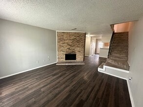 Building Photo - 2188 Aspen Dr
