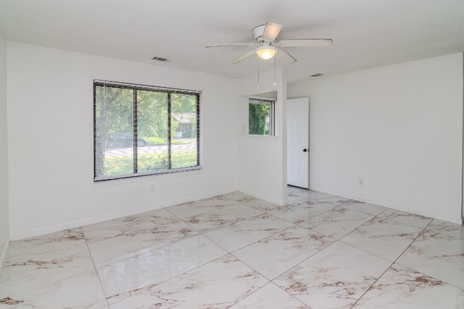 Building Photo - 1558 Samara Glen Way