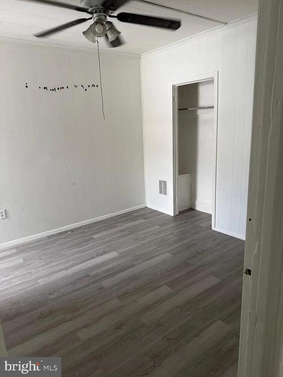 Foto del edificio - 449 S Mill St