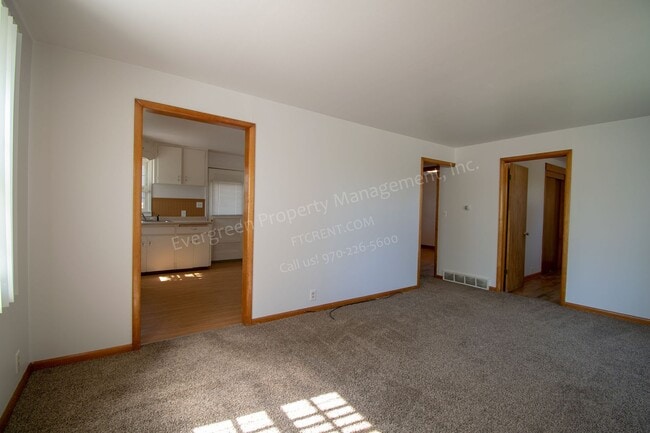 Building Photo - 2541 N Garfield Ave