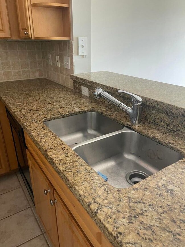 Photo - 2040 ALTA MEADOWS LANE #APT 1605