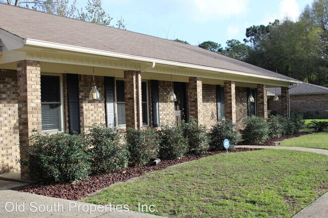 Building Photo - 4 br, 2 bath House - 7430 Baywoods Lane