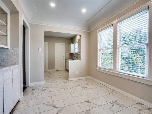 Building Photo - 4153 Normandy Ave