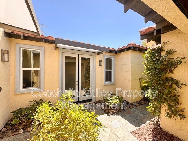 Foto del edificio - 138 Shoreline Dr