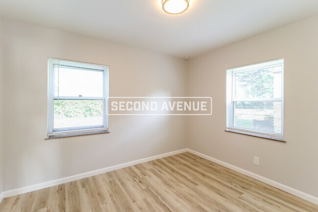 Building Photo - 969 Seibel LN
