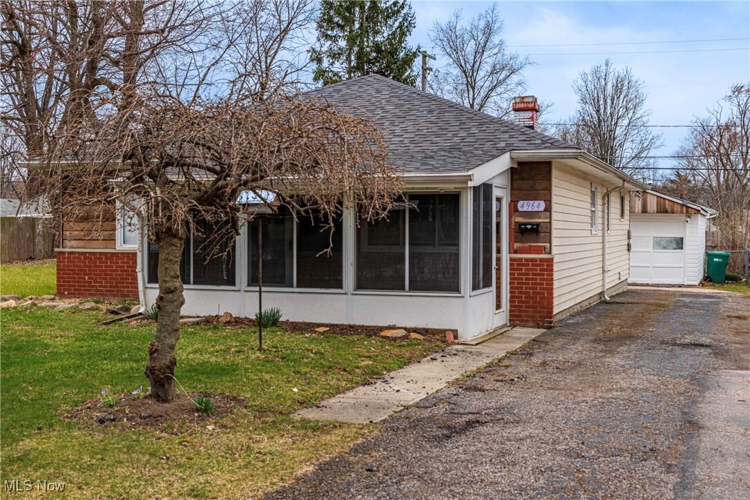 Primary Photo - 4964 Orchard Rd