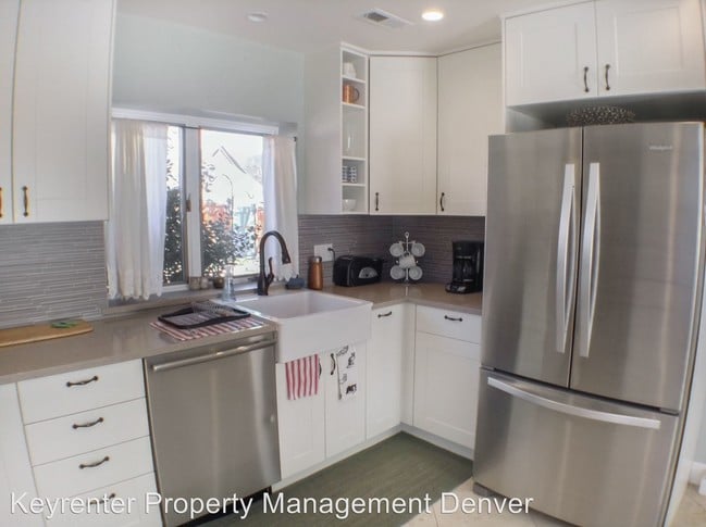 Building Photo - 1 br, 1 bath House - 2606 1/2 River Drive