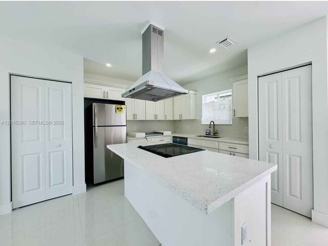 Foto del edificio - 8005 NW 14th Ct