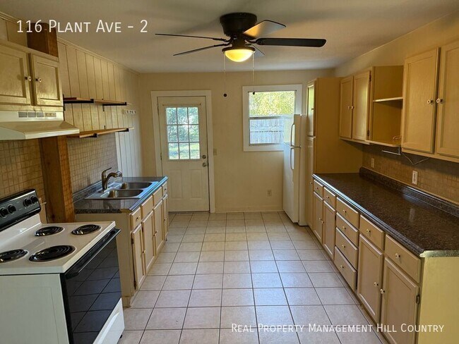 Foto del edificio - 116 N Plant Ave