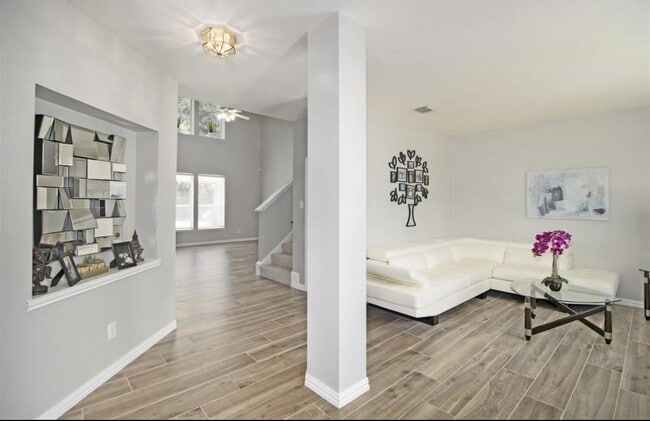 Building Photo - 25507 Lyon Springs Ct